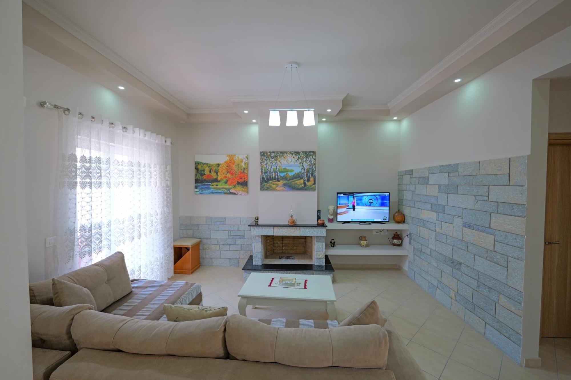 Dana Hotel Apartments Саранда Екстер'єр фото