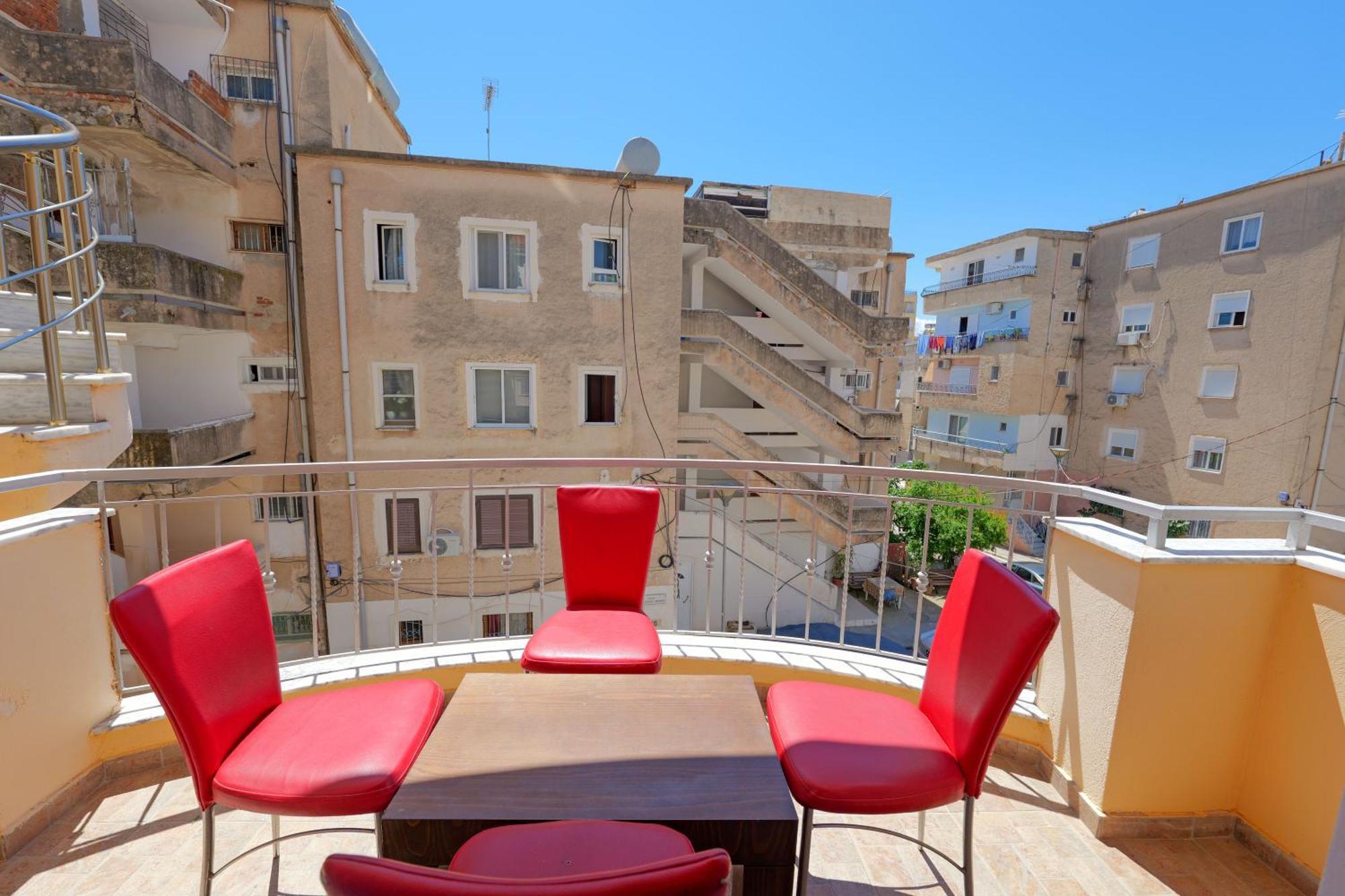 Dana Hotel Apartments Саранда Екстер'єр фото